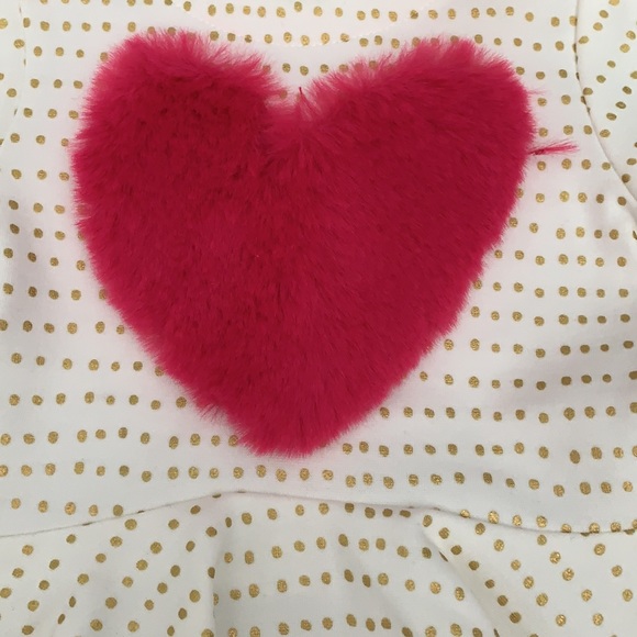 Dress with pink heart - Picture 2 of 10
